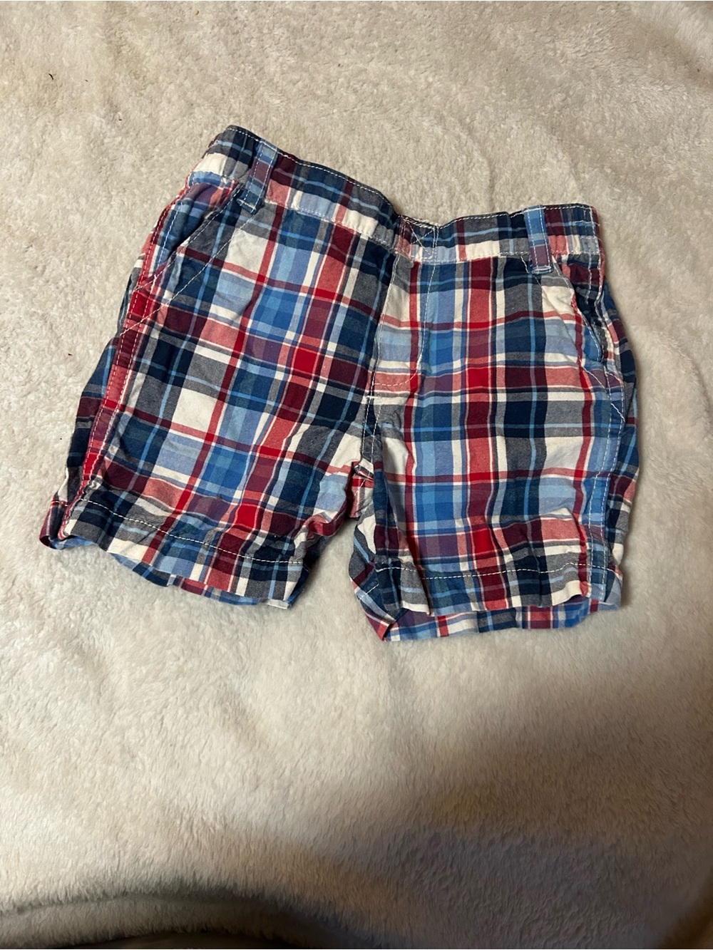 GAP Boys Plaid Shorts in Red, Blue & White